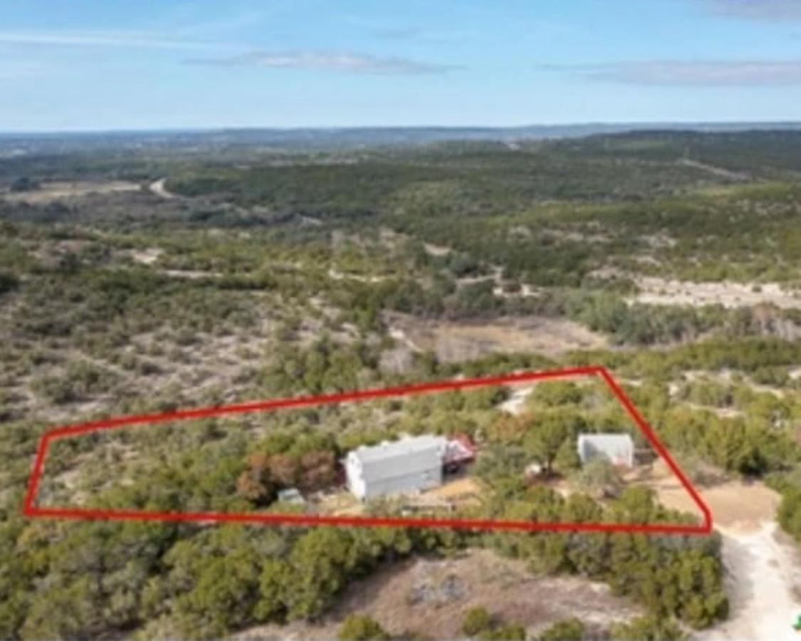 Entire 2Br 2Ba Hilltop View Home Sleeps 7 Pets 4 Acres Jacuzzi Central Ac Kingbeds Free Wifi-Parking Kitchen Washerdryer Starry Terrace Two Sunset Dining Patios Grill Stovetop Oven Fridge Onsitewoodedhiking Wildlife Coveredpatio4Pets & Birds Singing! Marble Falls Exterior photo